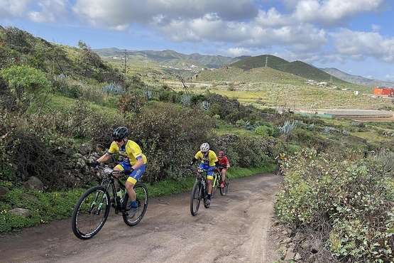 Dominio en Telde de ciclistas suecos en la Fénix Bike/TA.